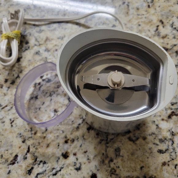 Krups Coffee Bean Grinder White - Picture 2 of 2